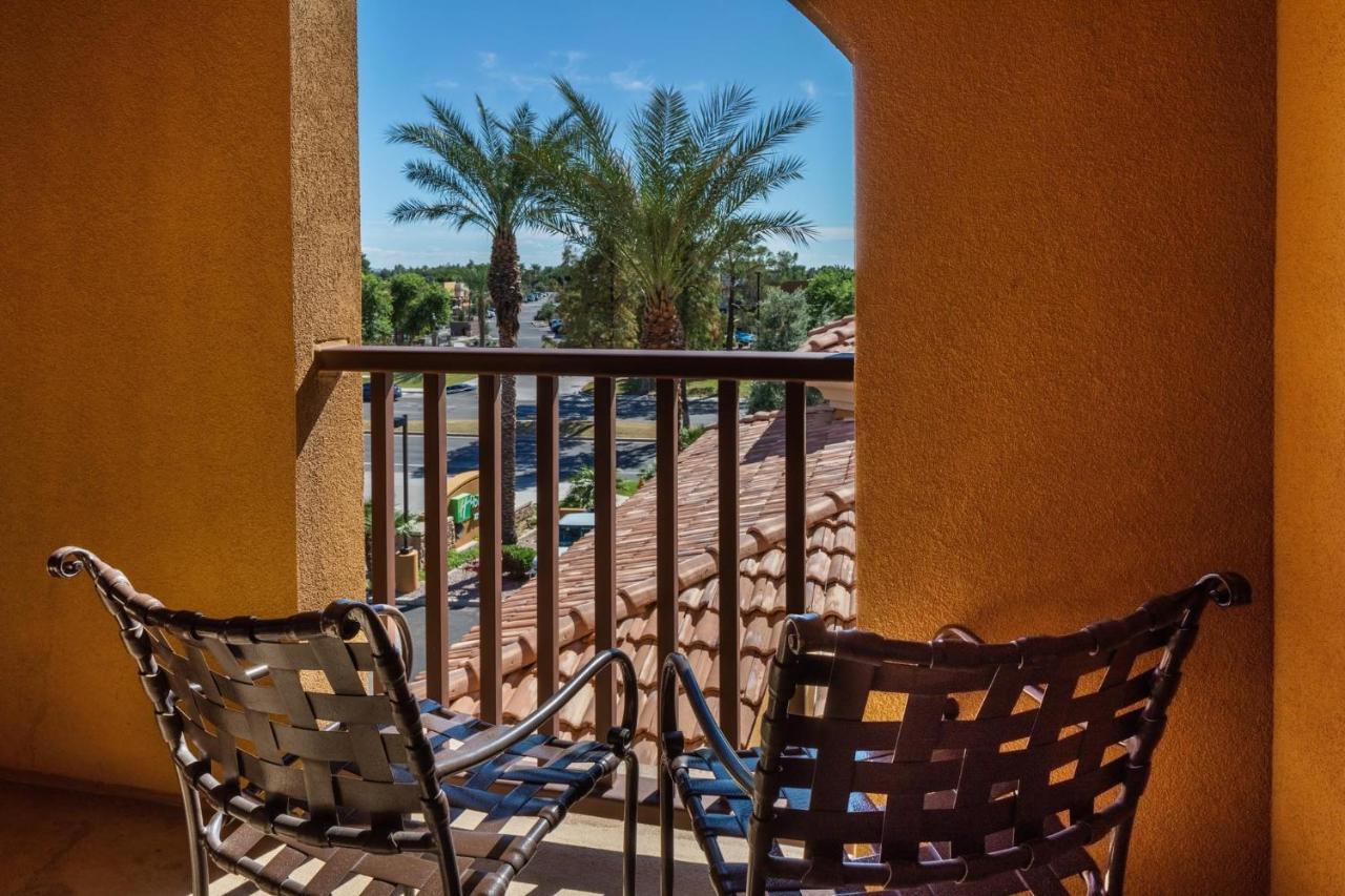 Holiday Inn Phoenix/Chandler By Ihg Exterior foto